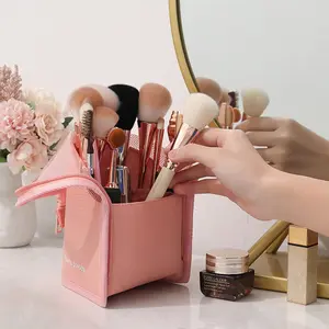Makeup Brush Travel Case Stand Up, High Capacity Makeup Organizer Portable Travel Makeup Brush Holder