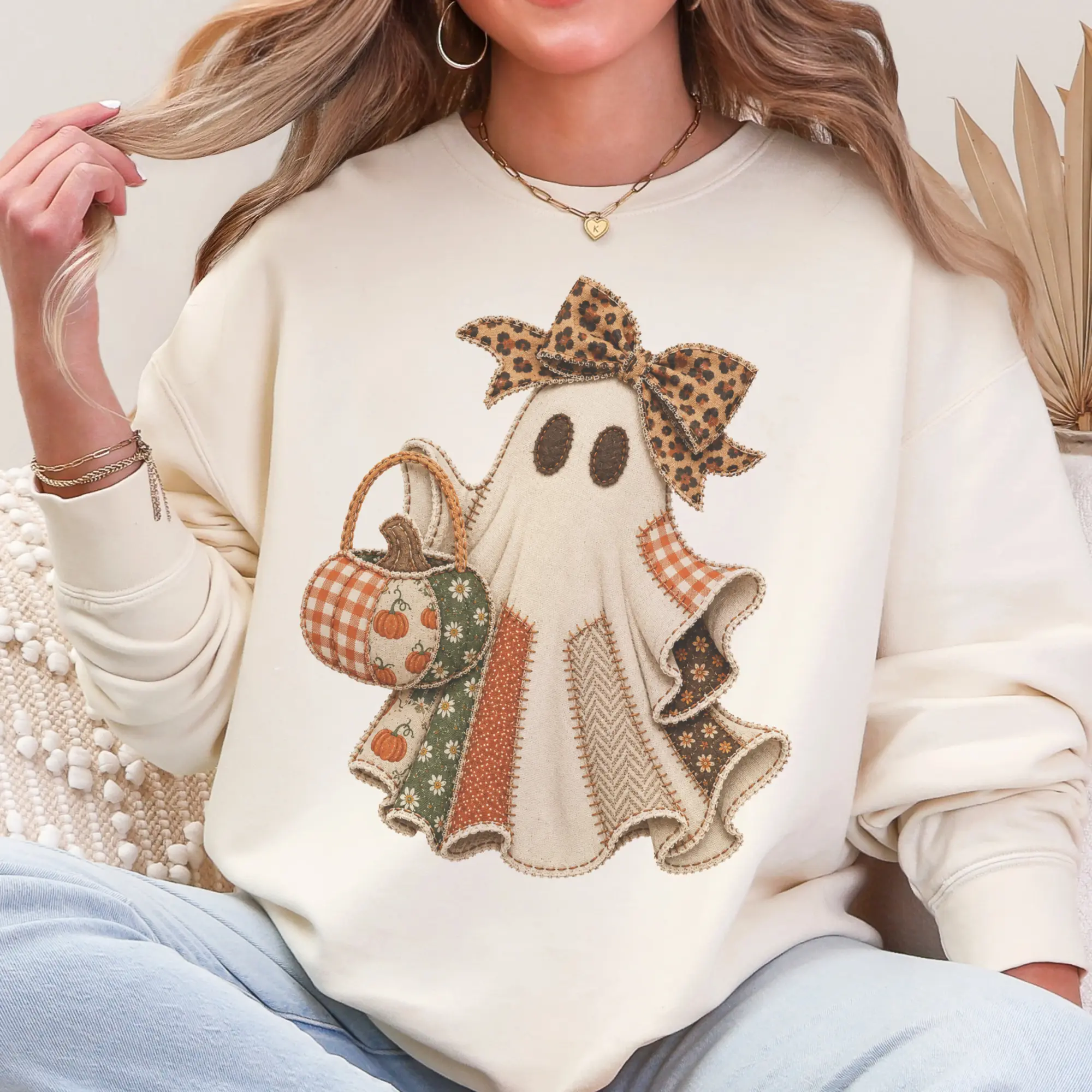 Vintage Halloween Ghost Tees Patchwork Print Ghost Sweatshirt Casual Fall Ghost Leopard Bow Top Casual Womenswear Crewneck