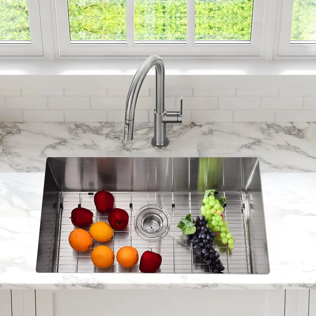 33x18x10in Indoor Rectangle Stainless Steel Seamless Recessed Kitchen Sink - Single-Basin, Sound Insulation Pads, Scratch-Resistant Surface, Dish Rack, Bamboo Cutting Board, Easy Installation, Drainage, Ideal for Home Renovation