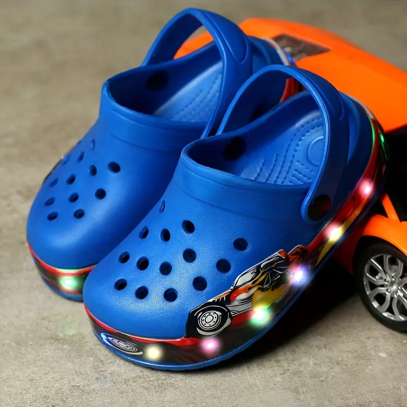 Kids Glow-in-the-Dark Clogs, Breathable EVA Sports & Casual Shoes, Non-Slip Water Sports Beach Footwear, Cartoon Pattern, Slip-On Closure, Battery Operated, for Boys & Girls - Spring/Summer/Fall-DMA