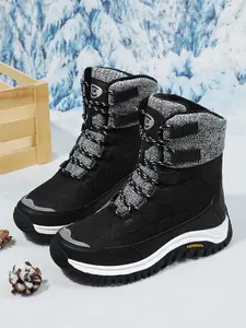 A pair of women's fashion snow boots High-top windproof, waterproof, and warm outdoor hiking boots Suitable for everyday wear Walking Shoes Outdoor hiking shoes Footwear