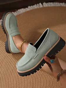 Women's Casual Slip-On Loafers, Artificial Leather Upper, Rubber Sole, All-Season Footwear, Comfortable & Stylish Design
