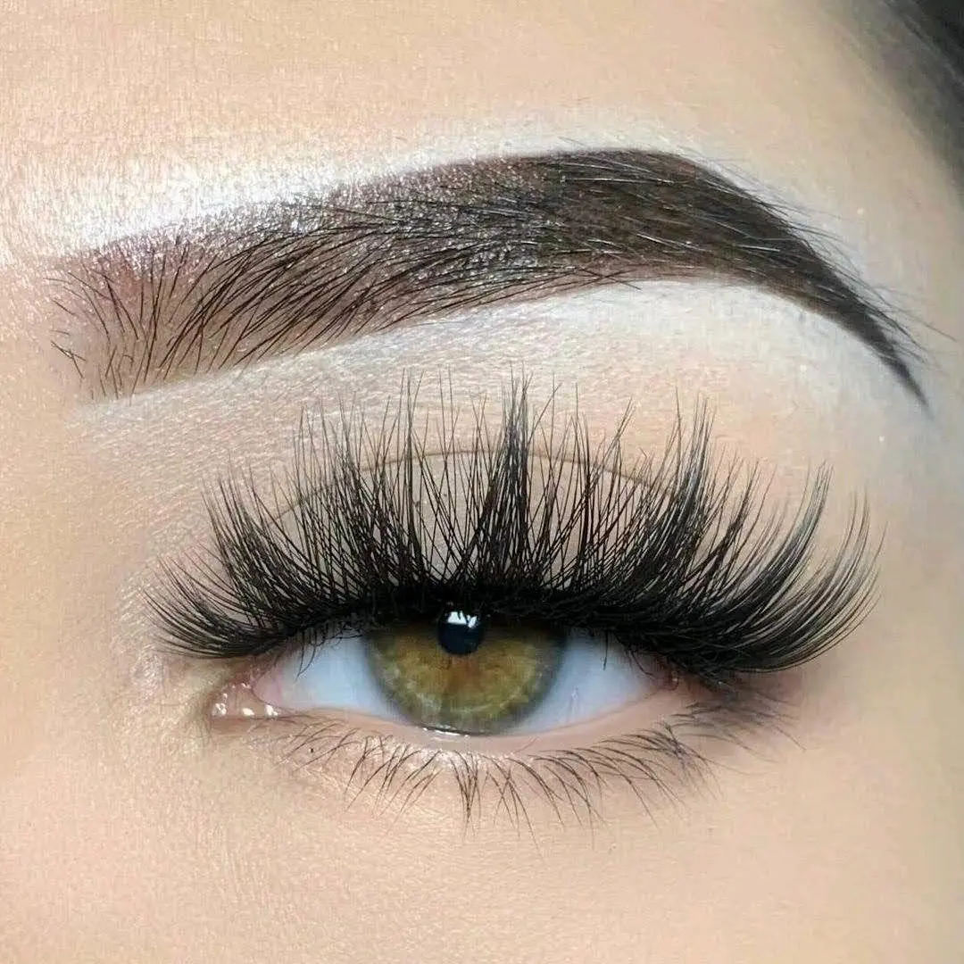 Lash Style: All In