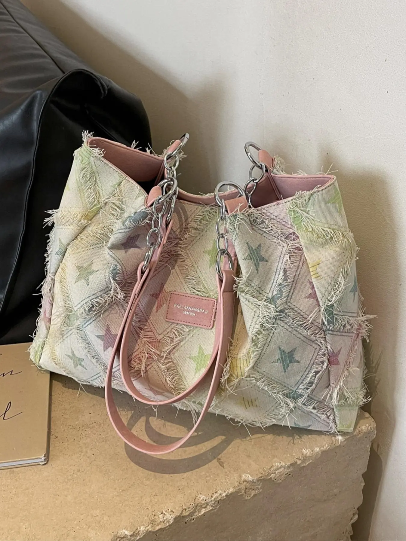 Women's Star Pattern Frayed-Trim Denim Tote Bag, Large Capacity Distressed Shoulder Bag for Dating, Classes & Shopping, Stylish Rhombus Commuting Bag