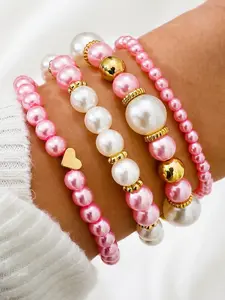 4-piece set of multicolor heart pearl bracelets, Exquisite Xoxo Style Bracelet, suitable for daily wear, vacation dates, and other occasions, and also makes a delightful little gift.
