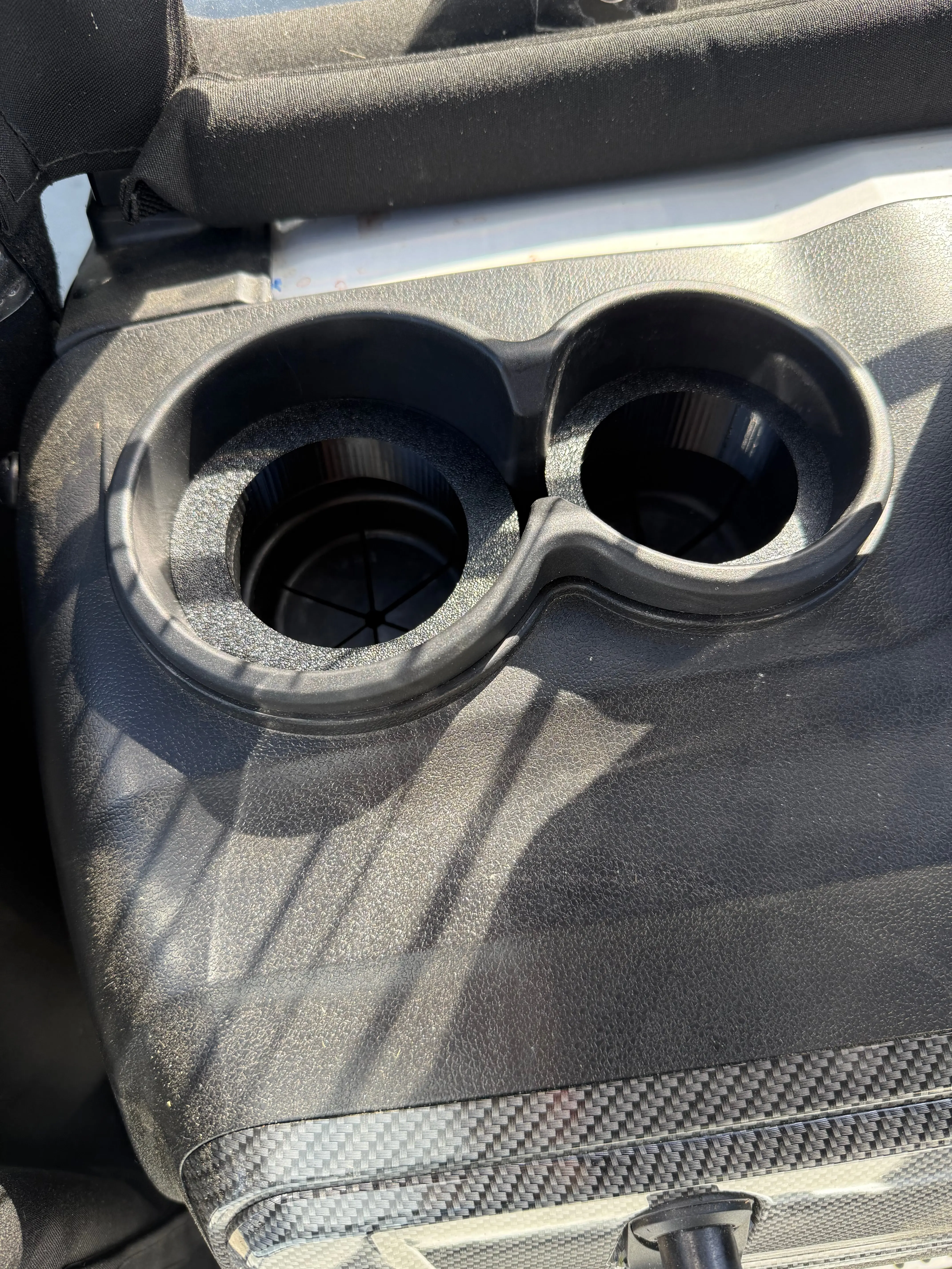 Skinny Sleeve - Evolution D5 cup holder insert for skinny cans (3-pieces)