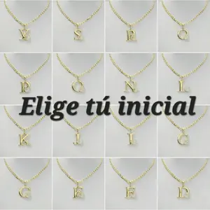 4mmx20inches Cadena cubana con dije de inicial con corazón con zirconias. Laminado de alta calidad