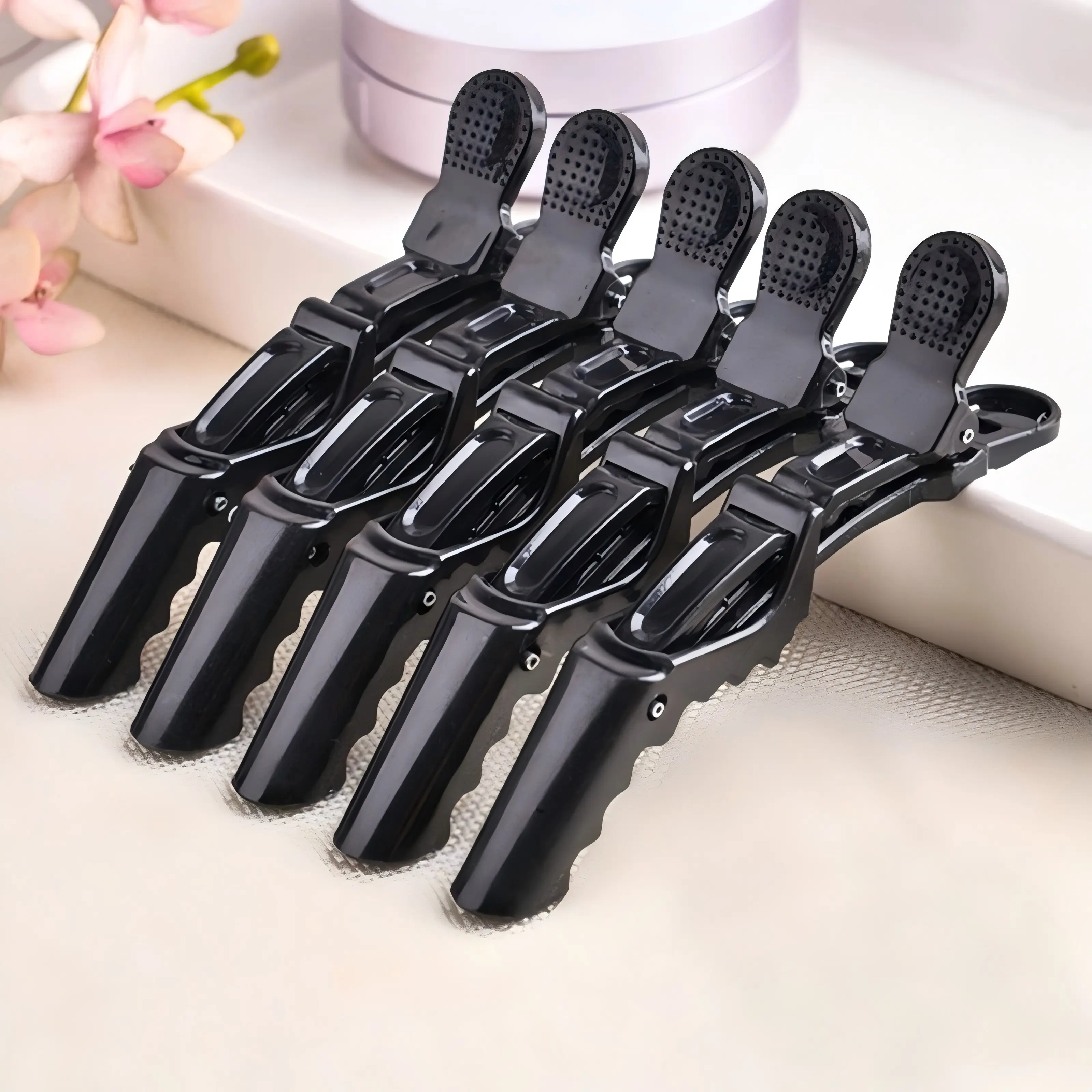 5PCS Professional Hair Sectioning Clips Black – Strong Grip Styling Clips for Cutting, Coloring & Blow Dry, Salon Essential
