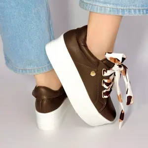 SN Choco Plataforma Alta Tennis Shoes - Brown Leather with White Sole & Bow Laces for Women