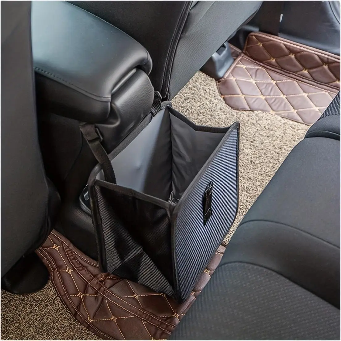 Foldable car trash can, large-capacity car suspension waterproof and leak-proof trash can storage bag, car interior accessories men's and women's gifts