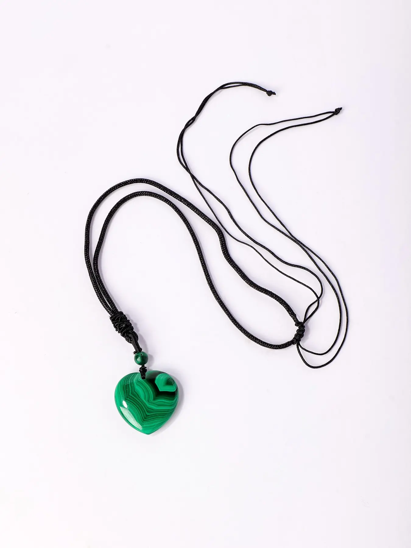 Natural Crystal Malachite Heart Pendant Necklace, Adjustable Gemstone Jewelry, Elegant Layering Style, Romantic Design, Ideal for Crystal Lovers