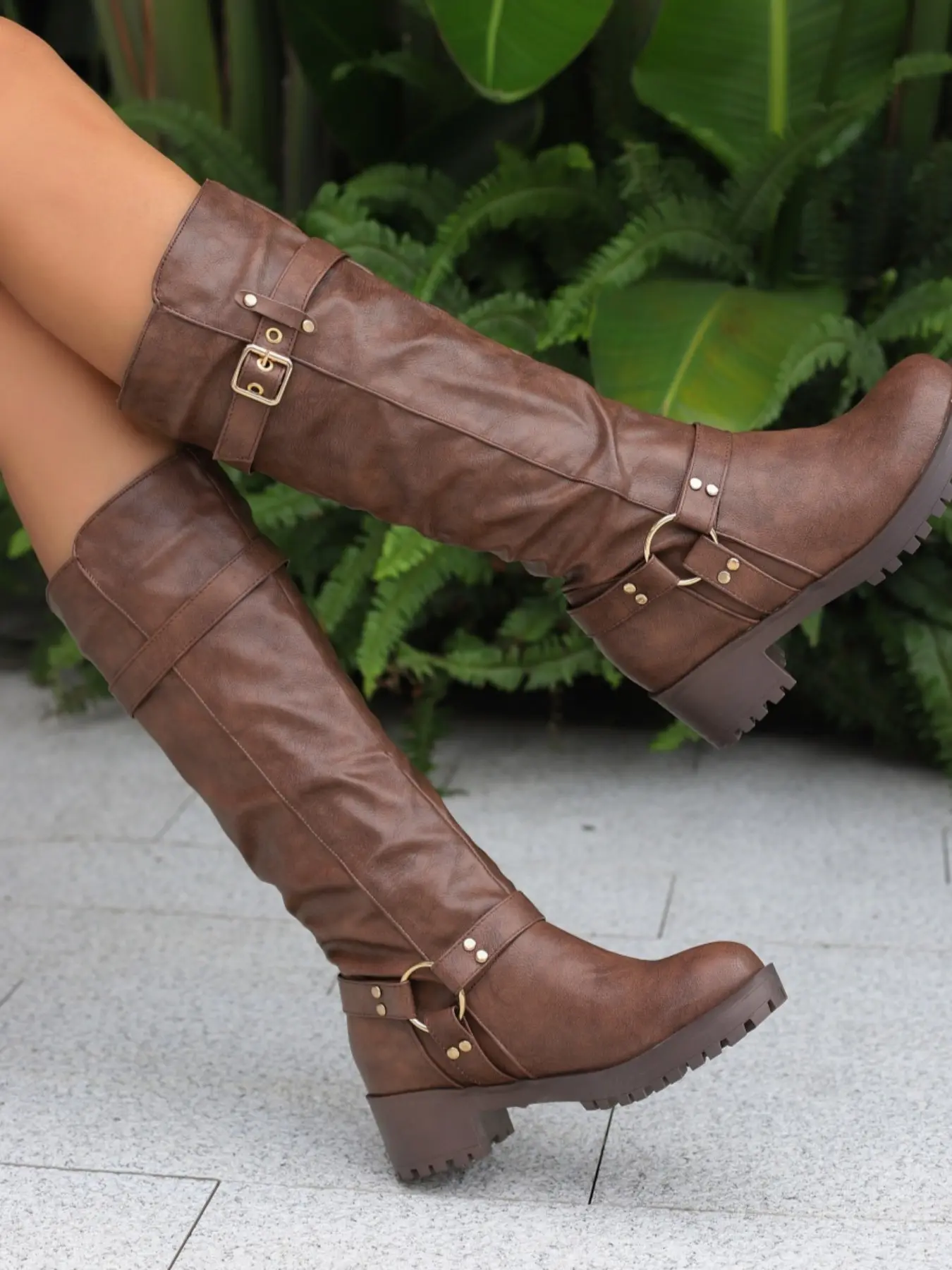 Autumn Winter New Round Toe Thick Heel Zipper Pleated Buckle Mid-Calf Thick Heeled Pu Leather Boots, Versatile British Style Outdoor Motorcycle Boots, Trendy Boots, Fashionable Boots