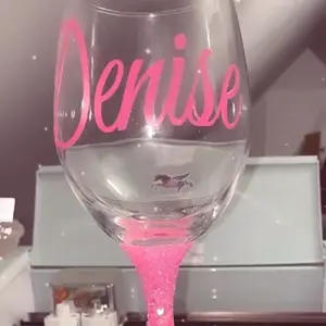 Pink Glitter ‘Name’ Wine Glass