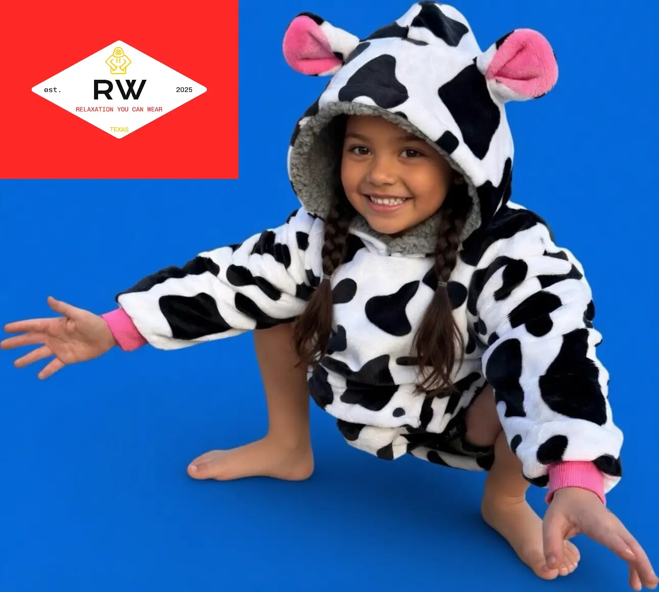 Kids' Oversized Farm Animal Cozy Sherpa Wearable Hoodie Blanket, Stain-Resist, Ideal for Playtime, Fits 2-8 Years Old, Cow Print, Indoor/Outdoor