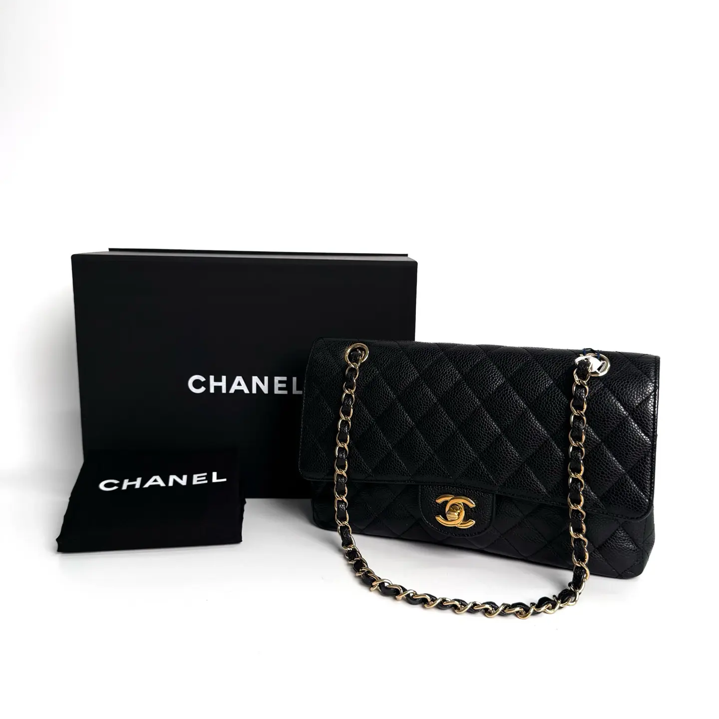 Pre-owned CHANEL Classic Flap Black Caviar Leather Medium CF Chain Bag With Gold Hardware 2009 2010 Base Length Approx 23cm Item No.N23792918