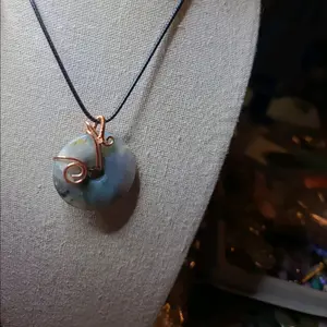 Moss Agate Crystal Pendant Wire Wrapped Fidget & Cord Necklace