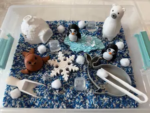 Arctic Adventure Sensory Bin, Classic Novelty Stress Relief Toy for Kids