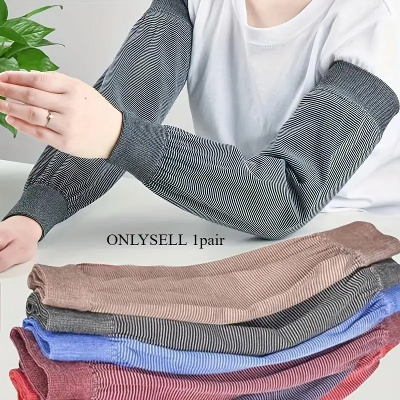 1 pair of extended sun protection sleeves, breathable and comfortable. The sleeves are suitable for work and household use, anti fouling and dirty elastic knitting Casual Summer