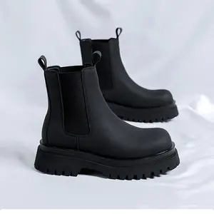 Men’s Chelsea boots with a cylindrical shaft, thick height-boosting sole, non-slip design, workwear short boot—simple, versatile leather footwear for street, commuting, and casual wear.