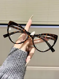 Women's Butterfly Frame Glasses Fashion Trendy Frames New Trend Decorative Flat Lens Eyewear, Stylish Ladies' Accessory for Daily Use