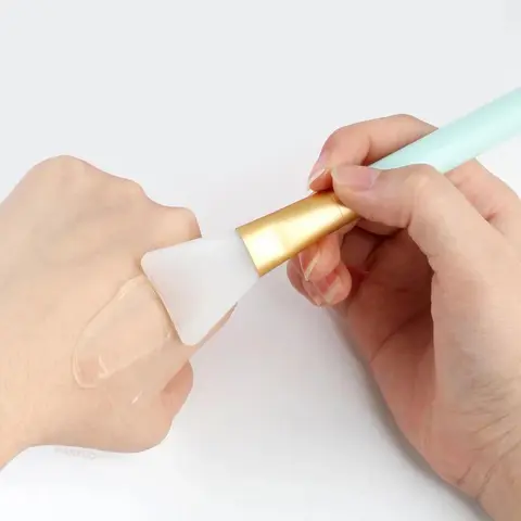 Professional Silicone Mask Brush for DIY Facial Mask Mud Application Silicone Face Mask Applicator Facial Care Tools