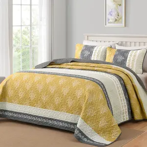 DJY Yellow Boho Set King Size, Striped Floral Yellow and Grey Bedspread Coverlet, 3 Pieces Patchwork Stripe Bedding Set Soft Microfiber Reversible Bedspread for All Season (110"x90")