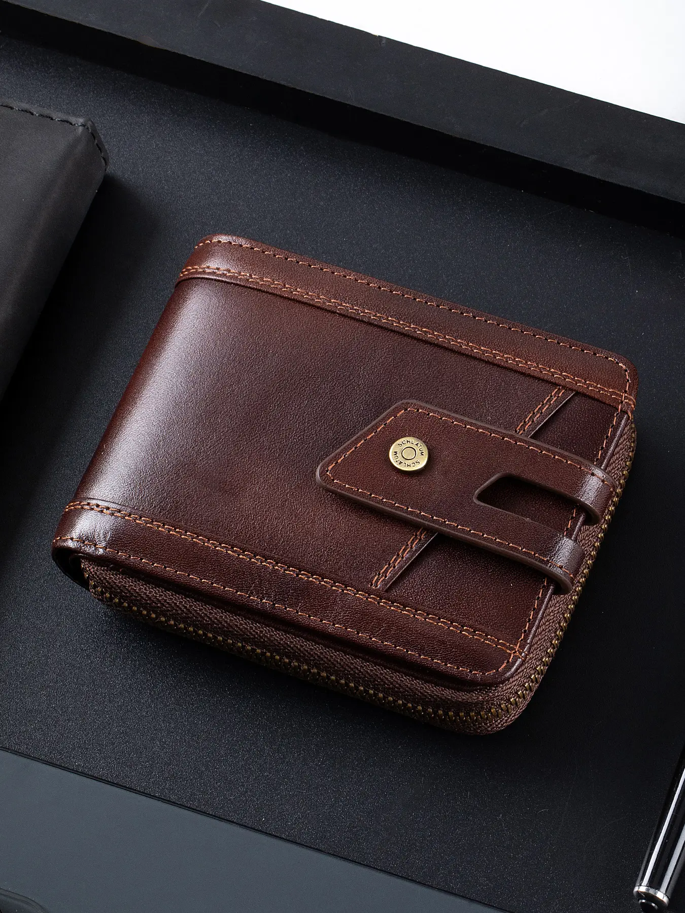 SCHLATUM Grain Cowhide RFID Blocking Genuine Leather Horizontal Zipper Wallet, Retro and High End Men's Short Style Travel Wallet, Durable Wallet, Rfid Blocking Wallets