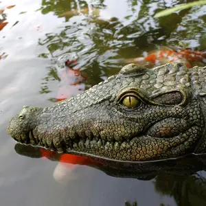 Floating Alligator Head Water Decor, Creative Alligator Crocodile Decoration, Pool, Garden and Patio Accessories, Pond Decoration, Courtyard Decoration, Aquarium Decor