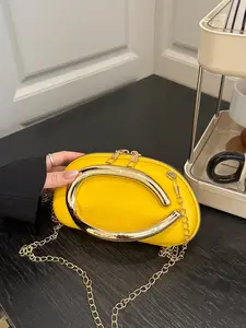 Vintage Metal Chain Bag New Fashion Painted Leather Shoulder Bag Simple Elegance Women's Crossbody Bag, Fashionable Versatile Purse