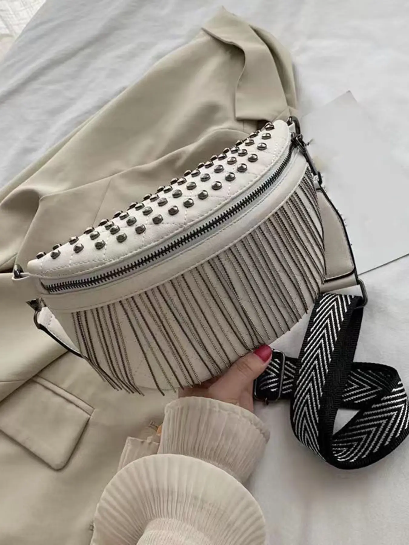 Simple style niche texture waist bag set, Waist belt bag, wide shoulder strap with round coin purse, all-match crossbody bag, zipper fanny pack, Casual bum bag
