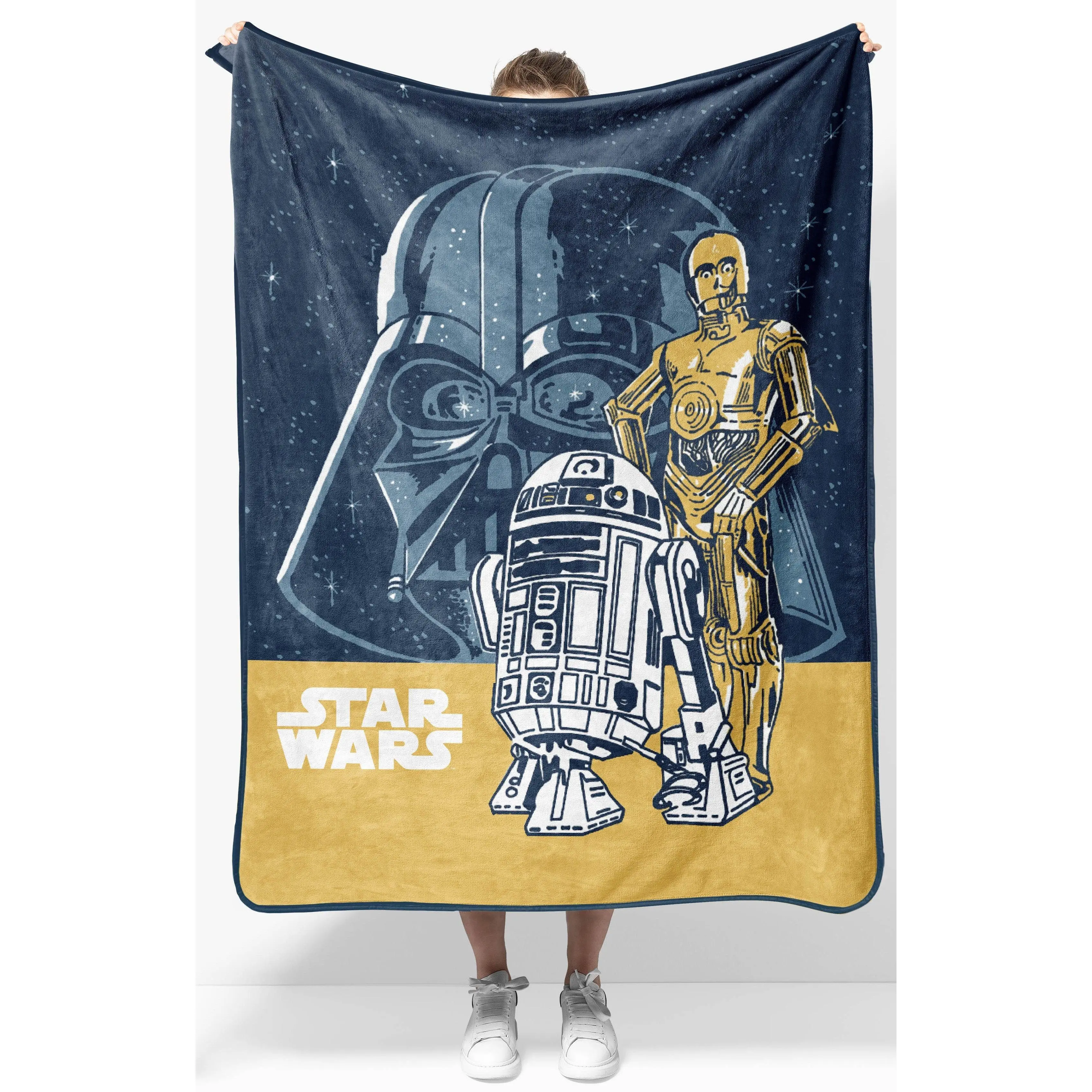 Jay Franco Star Wars Vintage Droid Poster Plush Throw Blanket, Decorative Soft Cozy Gift Blanket Throw for Year-Round Use, Decorative Blankets, Soft Blanket Throw