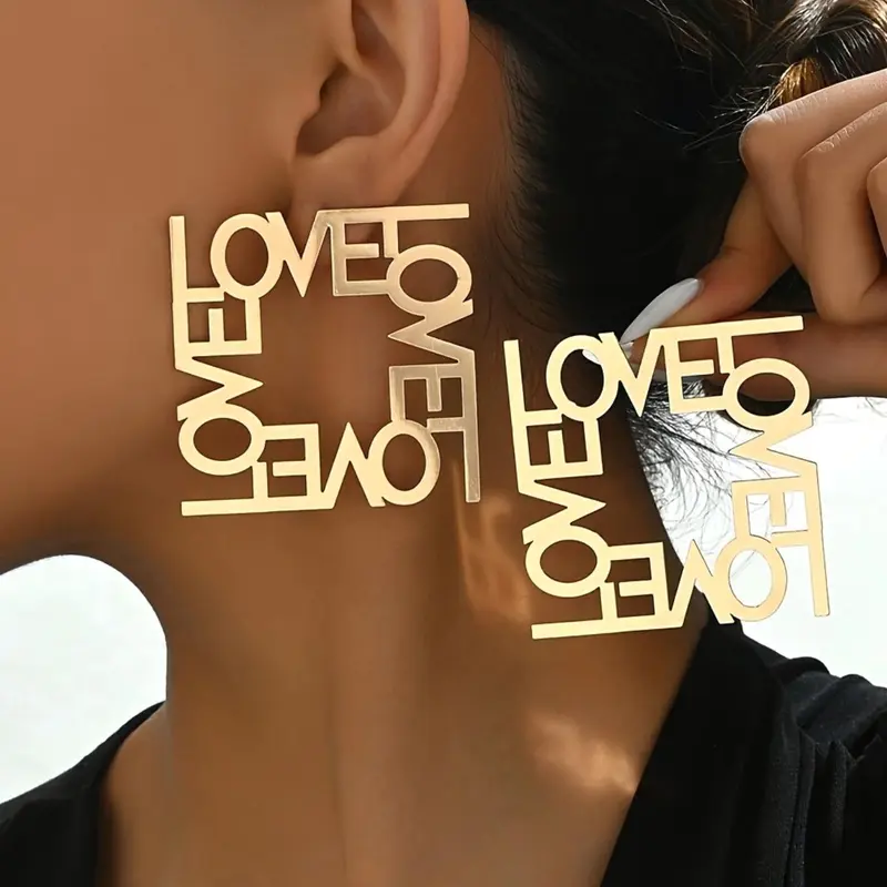 Love Kiss Queen Letter Design Earrings, Fashionable Jewelry for Women, Trendy All-match & Exquisite Jewelry for Birthday Gift, Fashion Chic Accessories