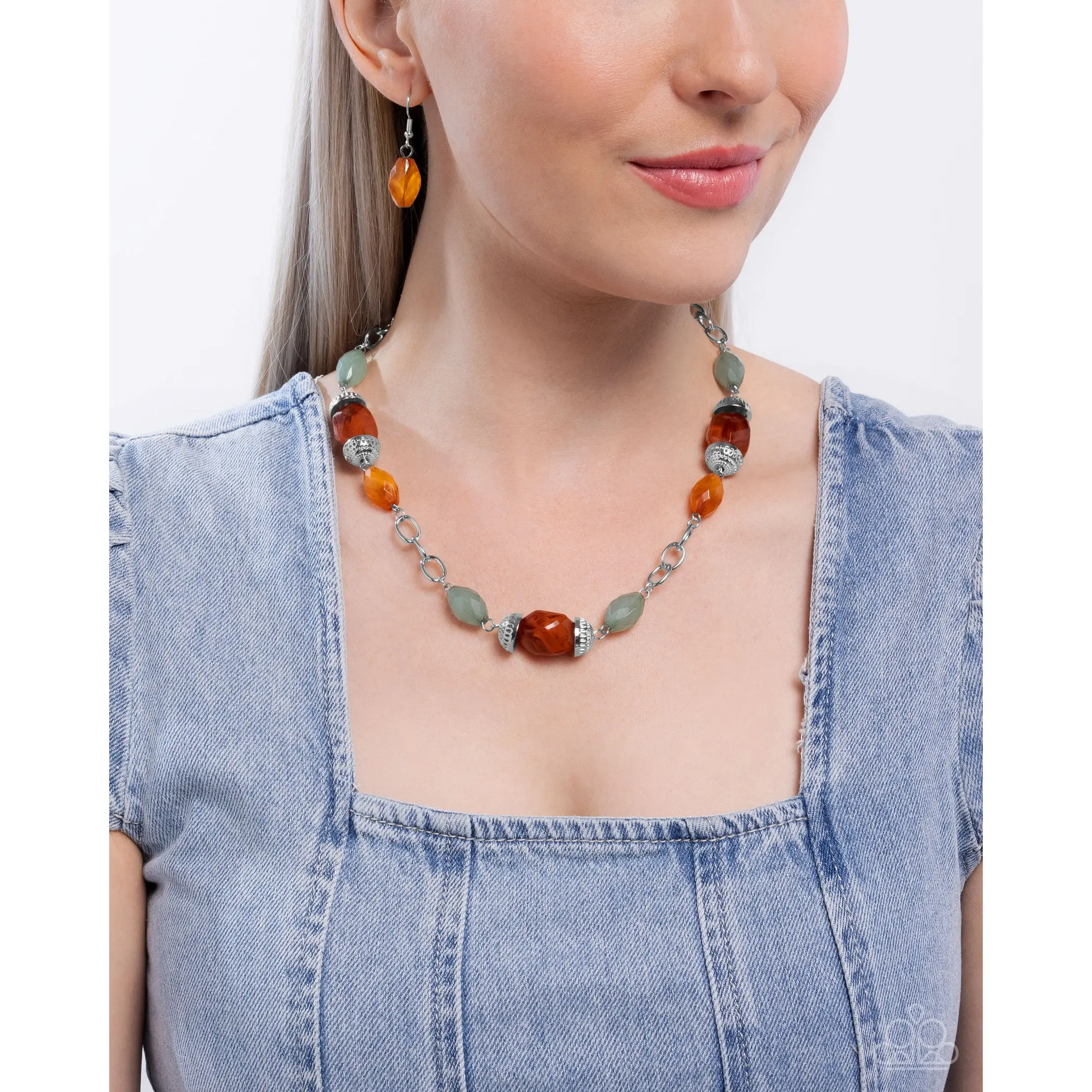 Paparazzi Necklace: "Beauty Culture - Orange Necklace (P2RE-OGXX-168DZ)
