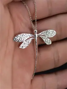 Women's Elegant Adjustable Pendant Necklace, Exquisite Trendy Gothic Vintage Dragonfly Design Pendant Necklace, Chic Gorgeous Jewelry As Gift for Girlfriend