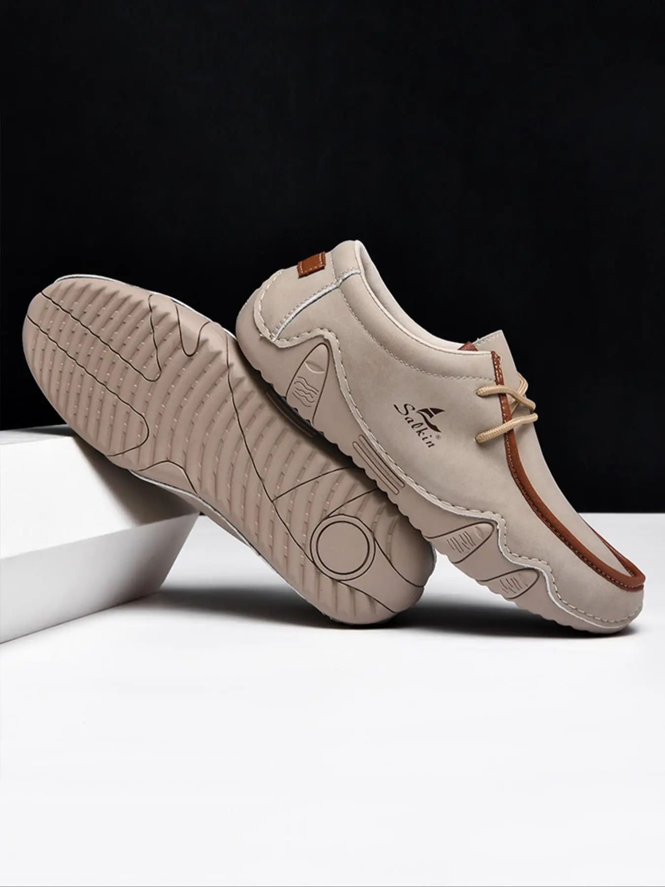 Men's Fashionable Loafers, Leather Slip Ons, Low Top Flat Loafers, Casual Comfortable Non-slip Driving Loafers, Casual Driving Footwear, Lightweight Breathable Daily Wear Designer Walking Shoes for Outdoor Activities, Boy