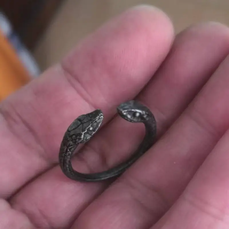 E type   Alloy Serpentine Opening Ring