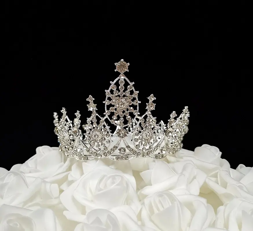 212 MAIN Silver Medium Rhinestone Trim Princess Crown Cake Topper, 3.8oz (34043-SV) - Cake Decorating Supplies, Ornaments for Birthday Party Decorations