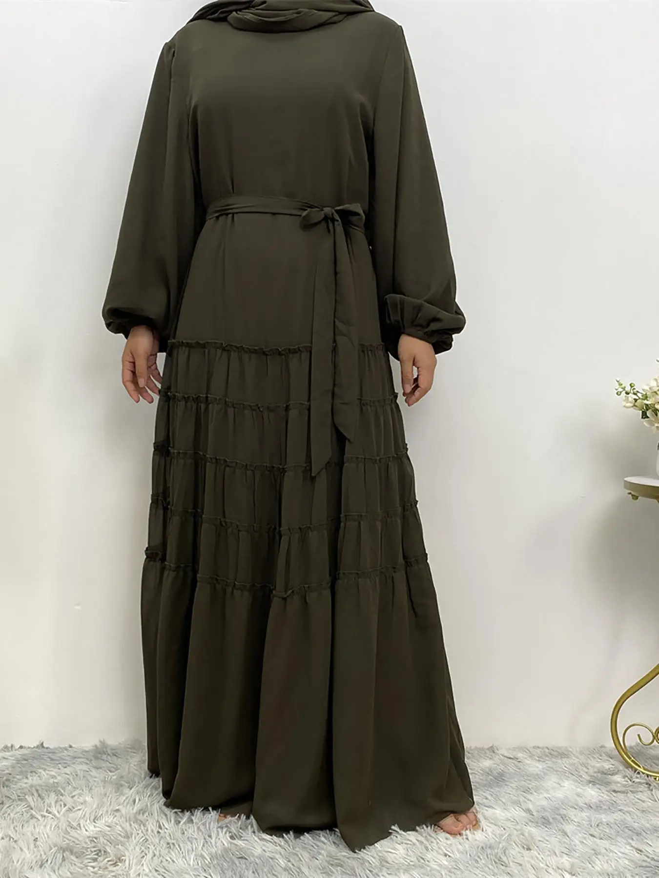 Women's Solid Belted Tiered Layer Long Sleeve Dress, Elegant Bishop Sleeve Maxi Muslim Dress for Women, Women's Islamic Clothing for Spring & Fall