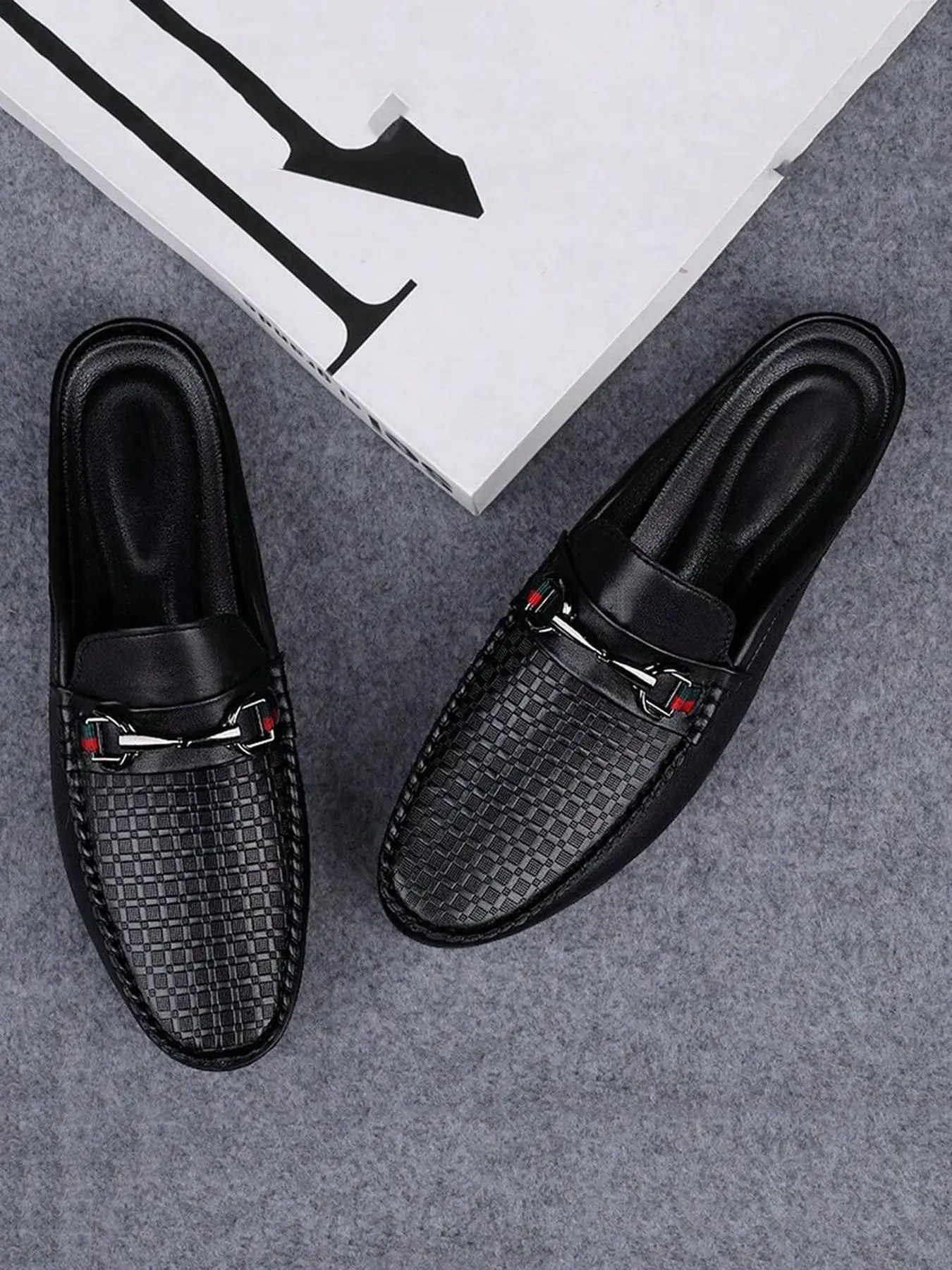 Men's Fashion Slip-On Slippers, Slip On Mules, Streetwear Mules, Half Slipper Mules, Comfortable PU Leather Round Toe, Holiday Style, Summer Beach Walkers, Plain PVC Sole
