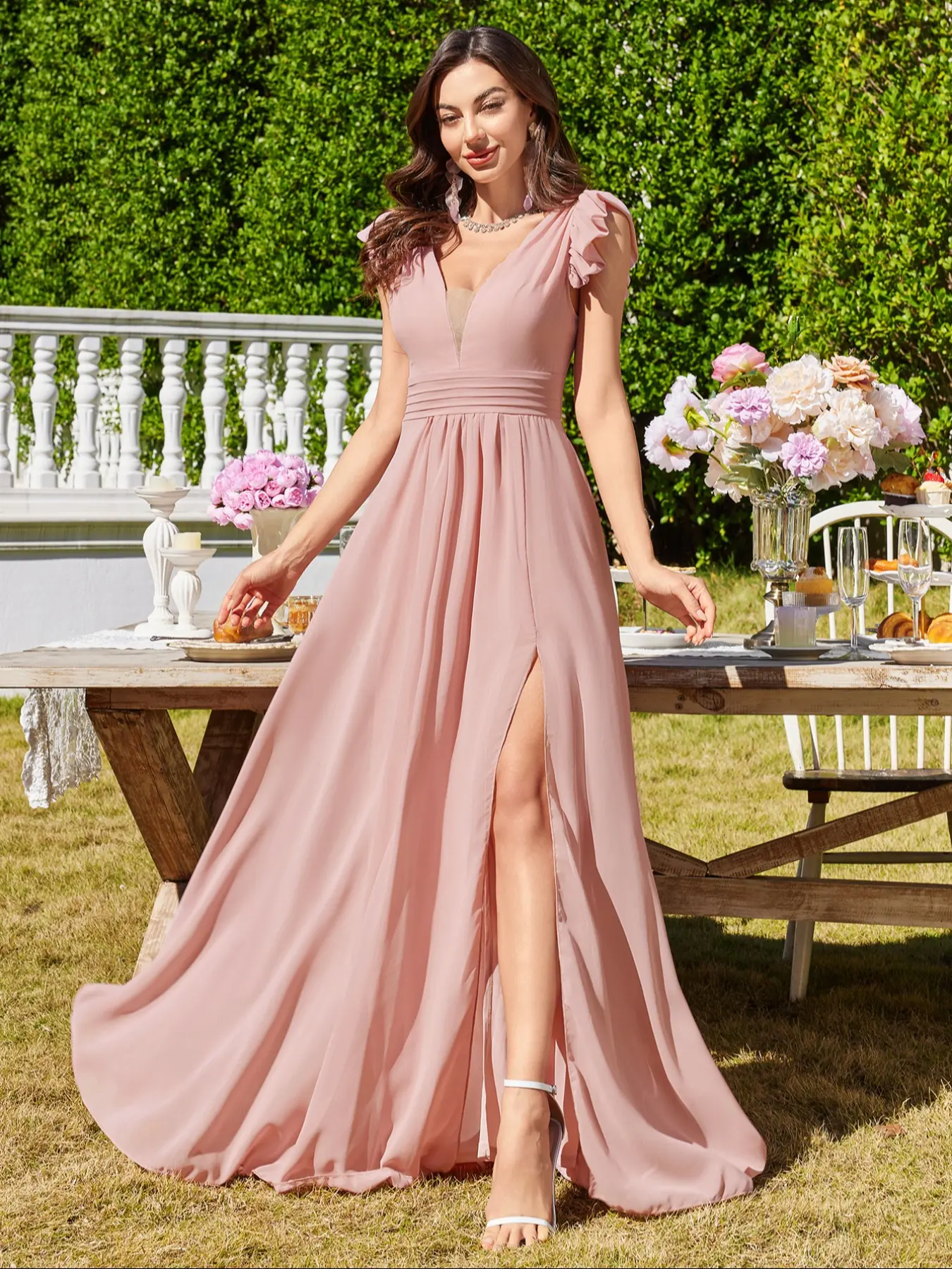 Women's Elegant Deep V Neck Pleated High Slit Bridesmaid Dress, Short Sleeve Fitted Maxi Gown for All Seasons, Plain Style, Elegant Chic Gown