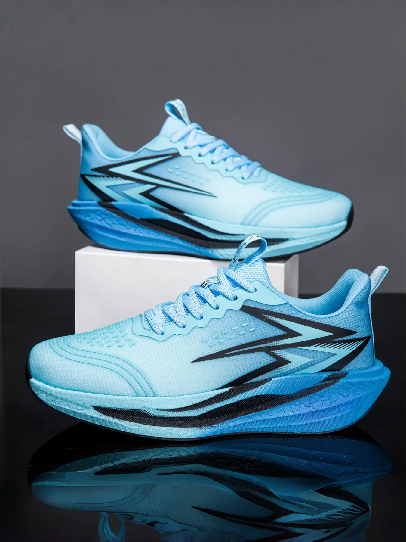 Men Women Carbon Plate Athletic Running Shoes, Lightweight Cushioned Sports Sneakers, Workout Sneakers, Sporty Running Shoes, Tpu Midsole, Carbon Fiber Spring Technology, Breathable Turquoise Design, Jogging Shoes, Running Trainers