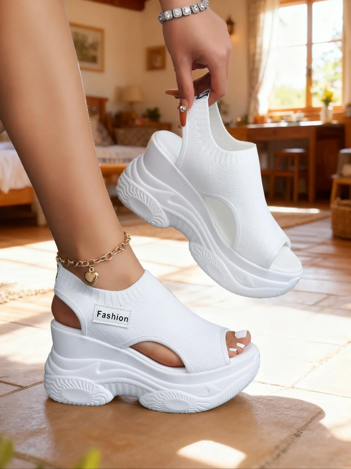 Women's Summer New Wedge Sandals Thick Sole Breathable Mesh Cushioned High Heels Outdoor Versatile Shoes, Fashionable Casual Sandals, Comfortable and Stylish, Breathable Platform Sandals, Fashion Wedges