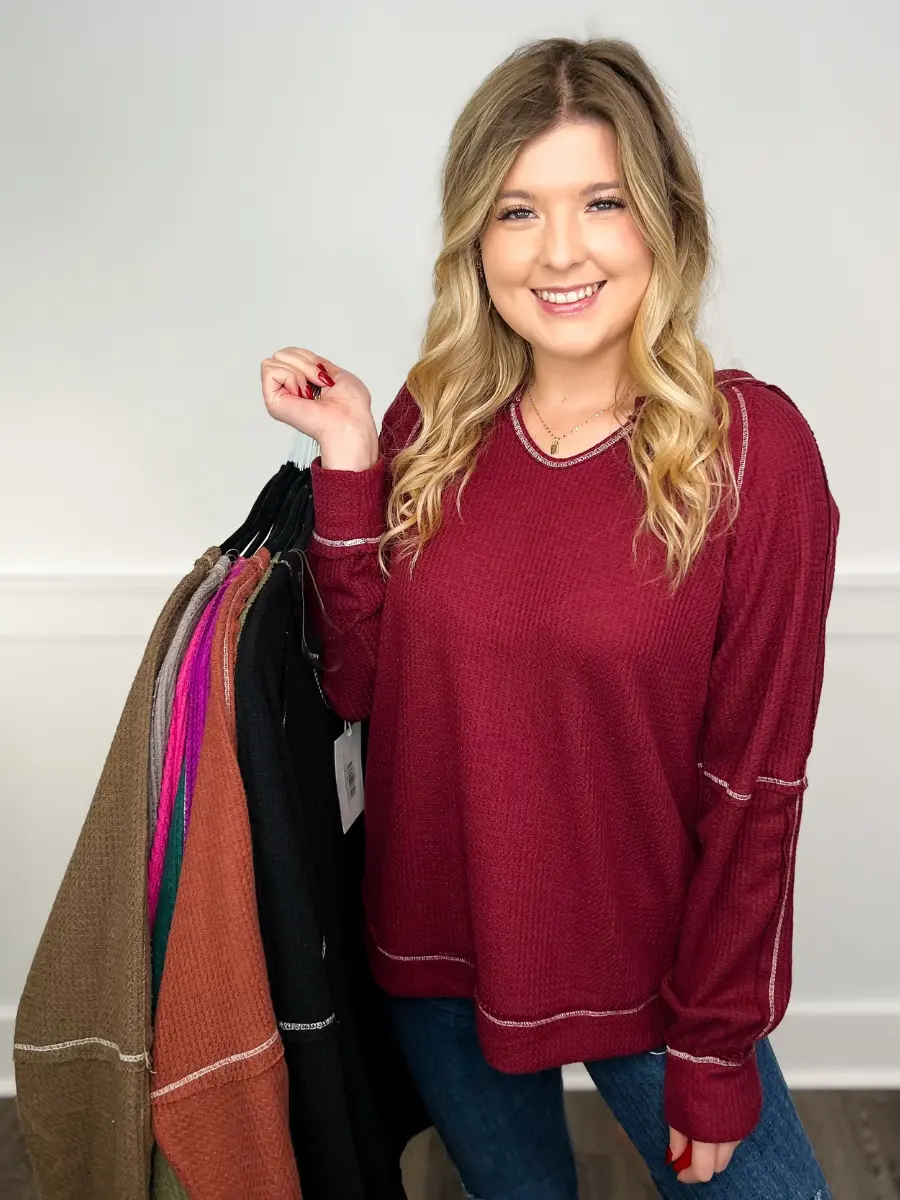 Women's Oversized Waffle Knit Basic Top - Elastane Fabric, Stretchy Long Sleeves, Drop Shoulder Crew Neck, Casual Drape Pullover, True-To-Size (1XL, 2XL, 3XL), Comfortable Leggings-Friendly Day Wear, Knitwear