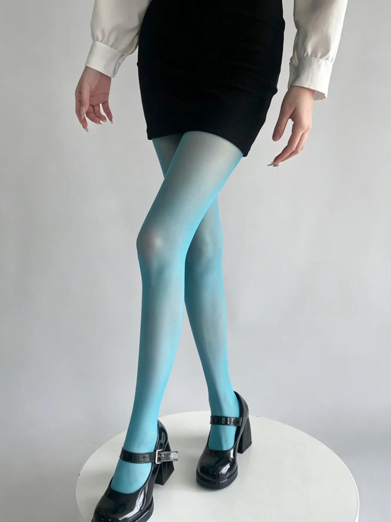 Lake Blue Gradient Sheer Full-Length Stocking, Elegant Transparent Leggings, Perfect for Stylish, Comfortable & Chic Clothing