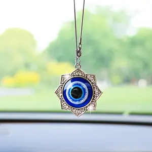 Metal Car Rearview Mirror Pendant, Devil Eye New Moon Design, Protective Amulet Decoration, Car Hanging Decoration, Single Piece Vehicle Accessory