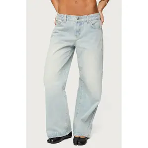 Edikted Women's Petite Ace Relaxed Jeans