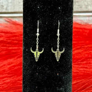 Steer Skull Dangle Earrings | Cow Earrings | Western Earrings