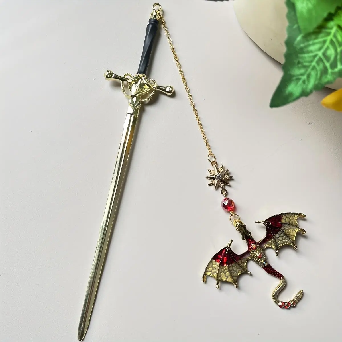 Vintage Four-Winged Dragon Bookmark, Graduation Gift, Antique Silver Color Tassel Metal Pendant, Inspirational Bookmark for Readers, School and Office Gift, Book Accessories, 5 Colors Available