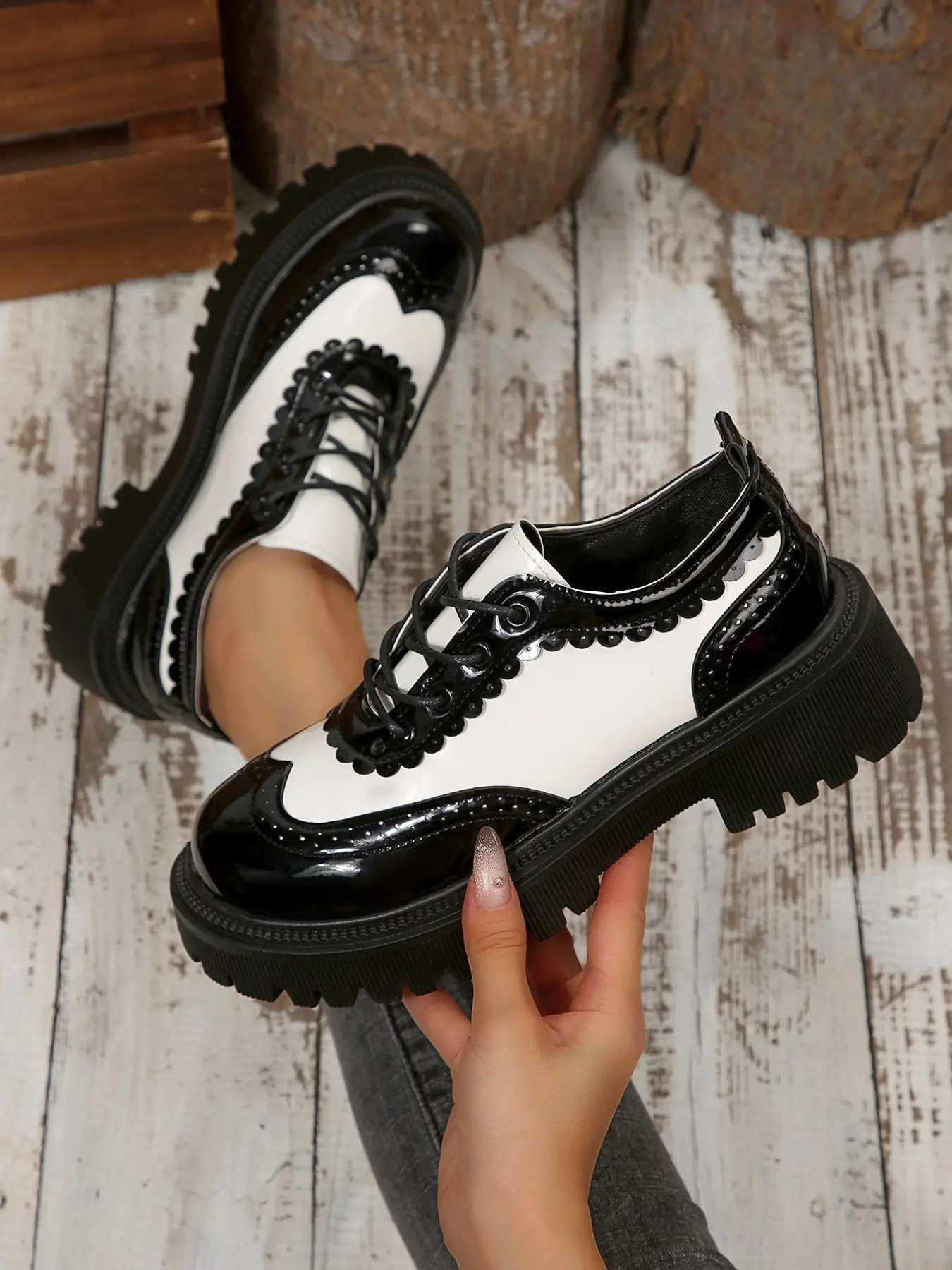 Women's Fashion Colorblock Chunky Heel Leather Oxford Casual Shoes, Pu Leather Upper, Block Carving + Zigzag Sole, Sweet Cool Style, Perfect for College & Streetwear, Oxford Footwear