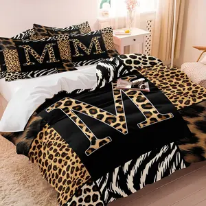 Vintage Western Animal Print Monogram M Duvet Cover Set, 1 Duvet Cover + 1/2 Pillowcases, No Insert, Leopard And Zebra Bedding Set, Retro Leopard & Zebra Patchwork Bedding, Rustic All-Season Decor for Cabin & Farmhouse Bedrooms